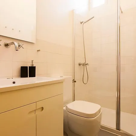 Escadinhas Das Olarias Apartamento *